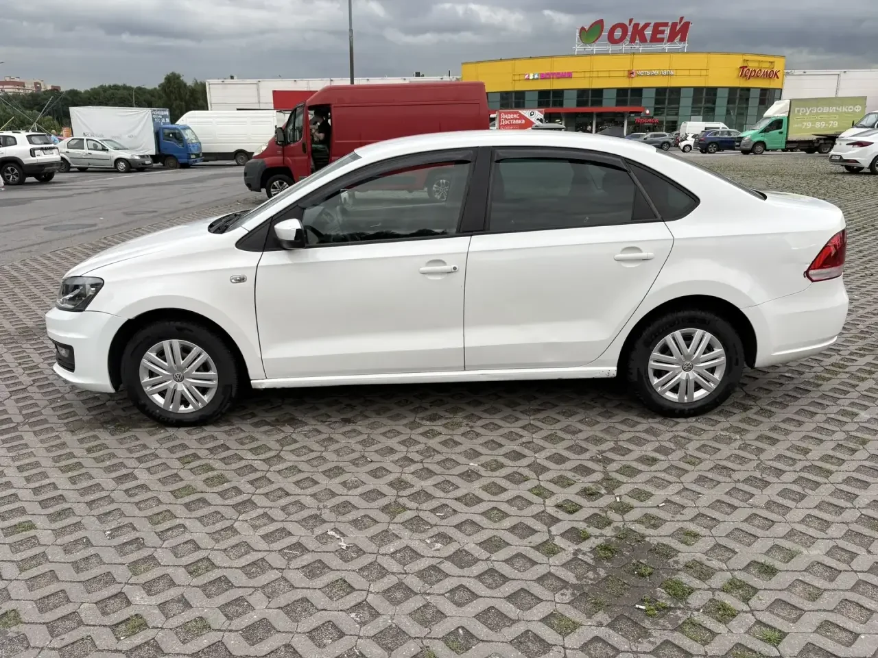 Volkswagen Polo, Седан 2012 - миниатюра 8
