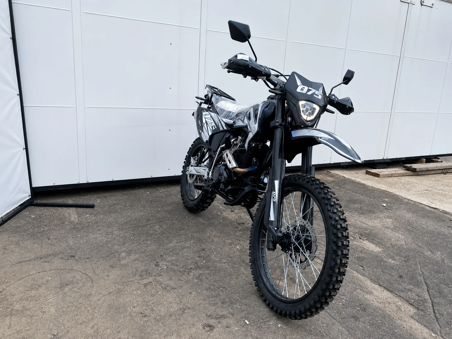 Мотоцикл эндуро Hammer 075 (CB300) 21/18 - миниатюра 2