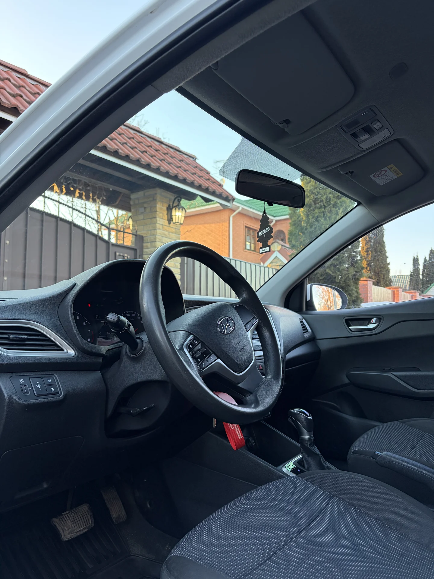 Hyundai Solaris 2021г 1.6АТ - миниатюра 7