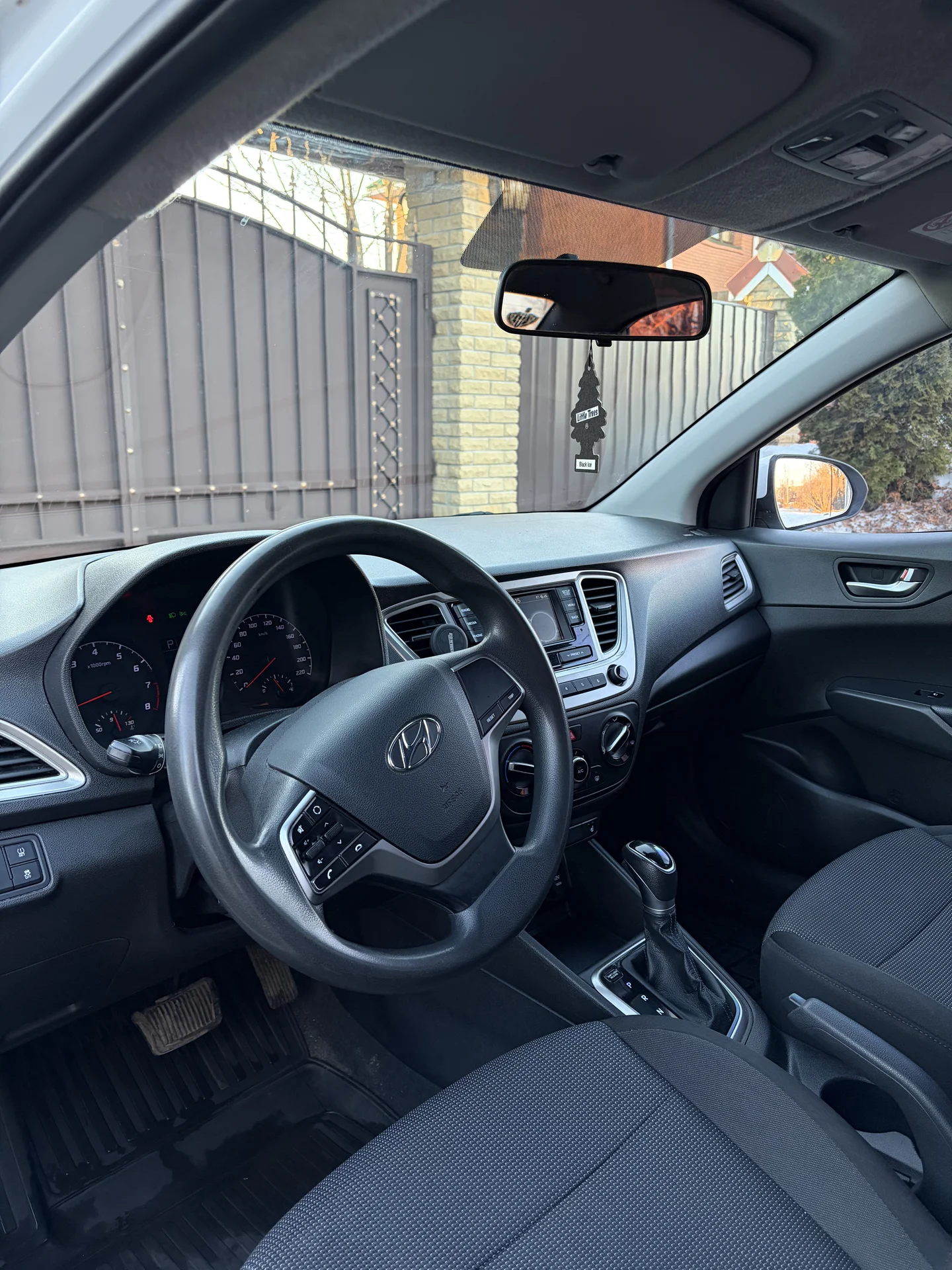 Hyundai Solaris 2021г 1.6АТ - миниатюра 8