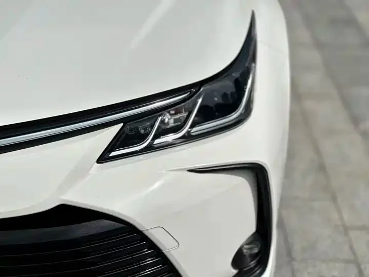 Toyota Corolla - миниатюра 12