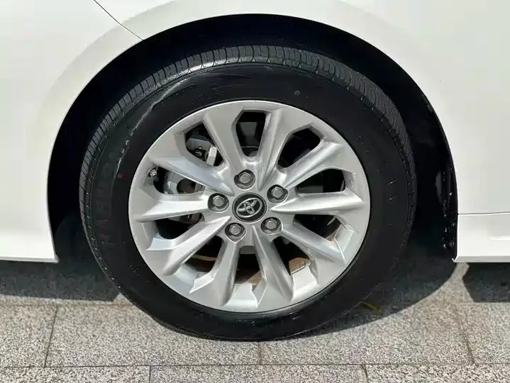 Toyota Corolla - миниатюра 15