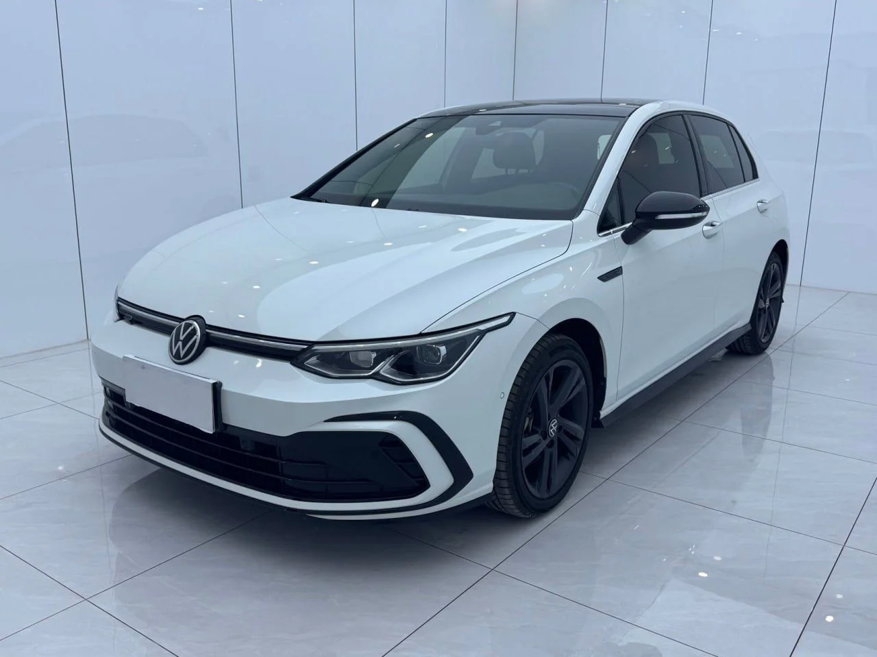 Volkswagen Golf - изображение 1
