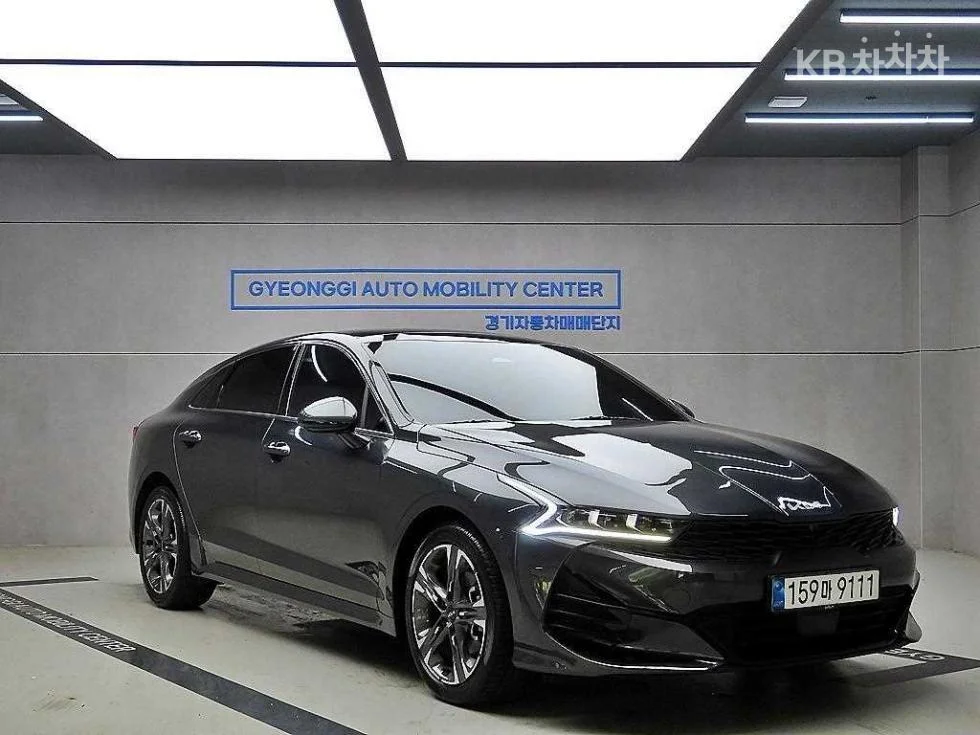 Kia K5 - изображение 1