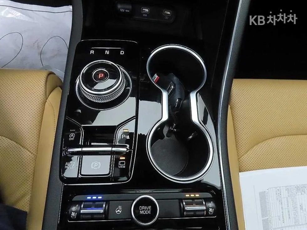 Kia K5 - миниатюра 11