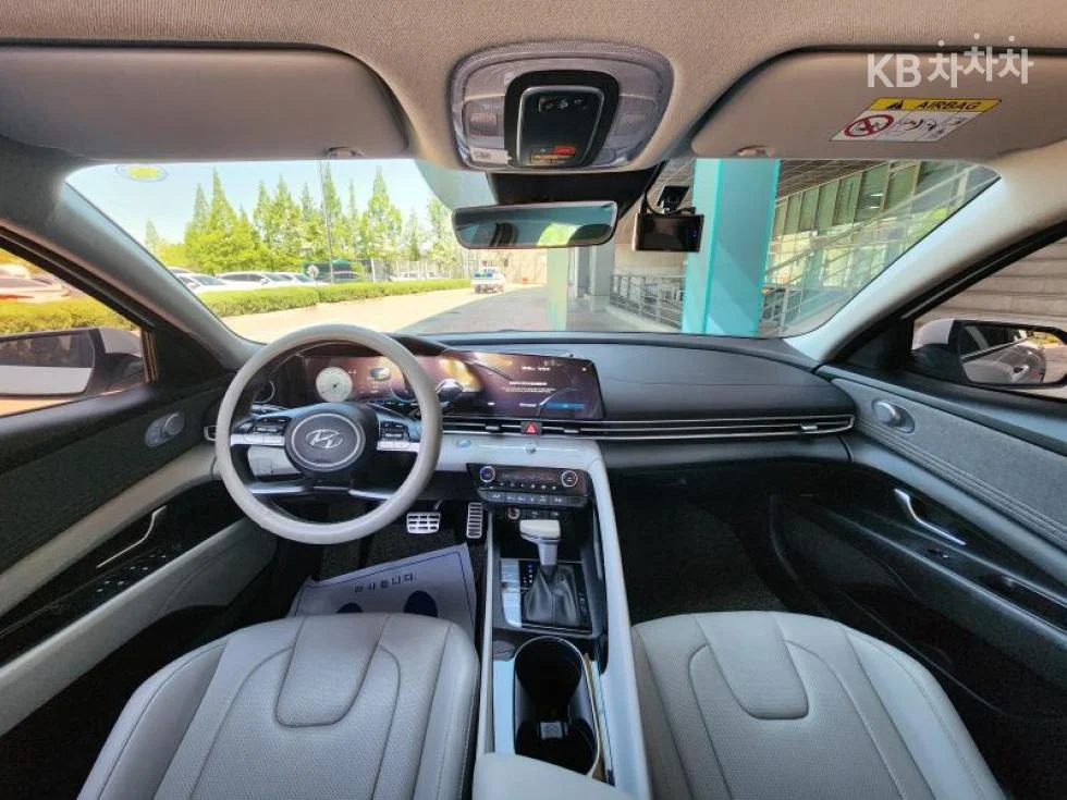 Hyundai Avante - миниатюра 9