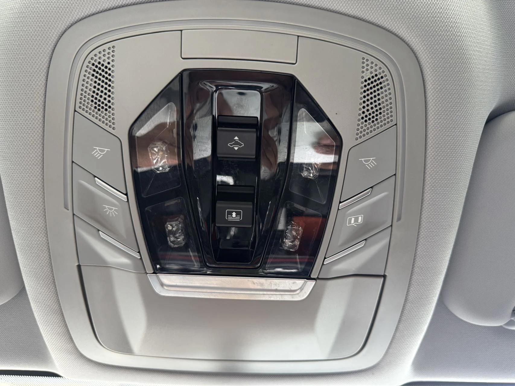 Chery Tiggo 7 - миниатюра 14