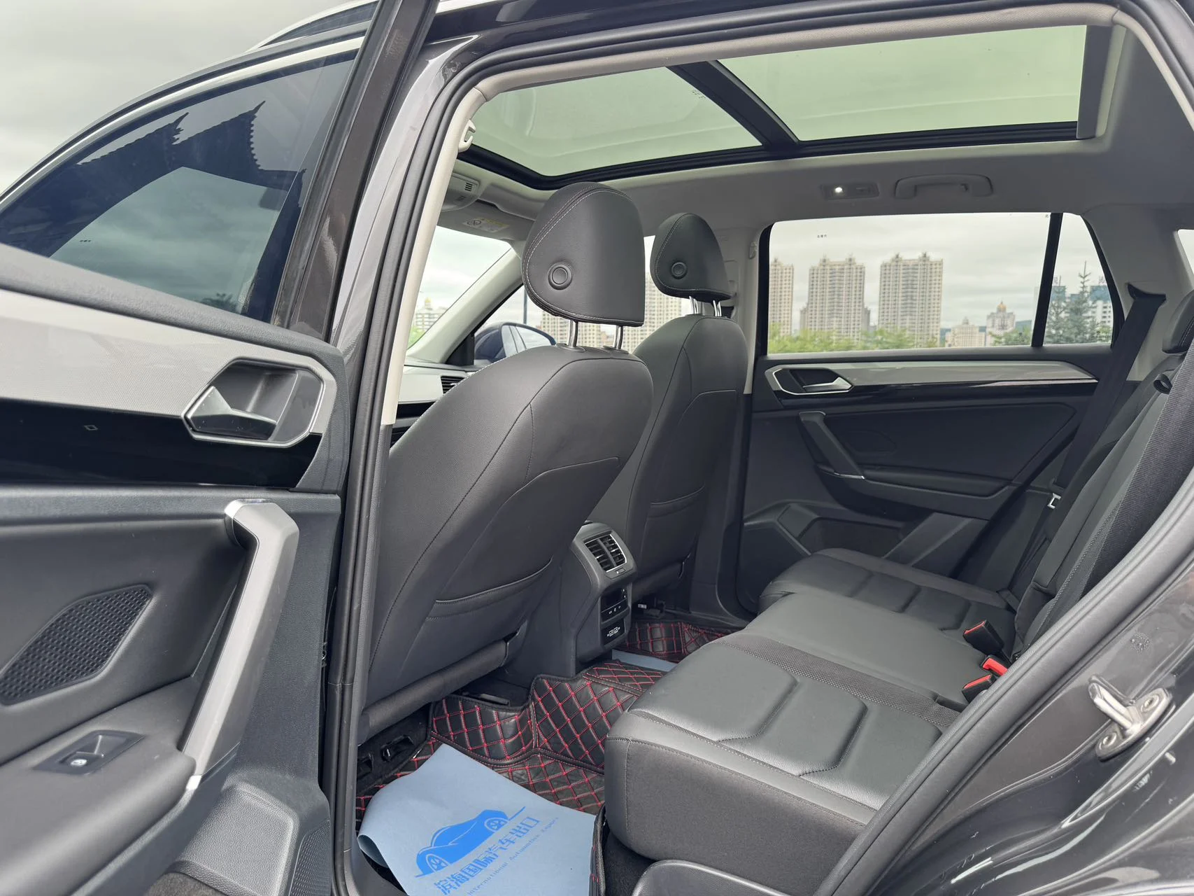 Volkswagen Tayron - миниатюра 9