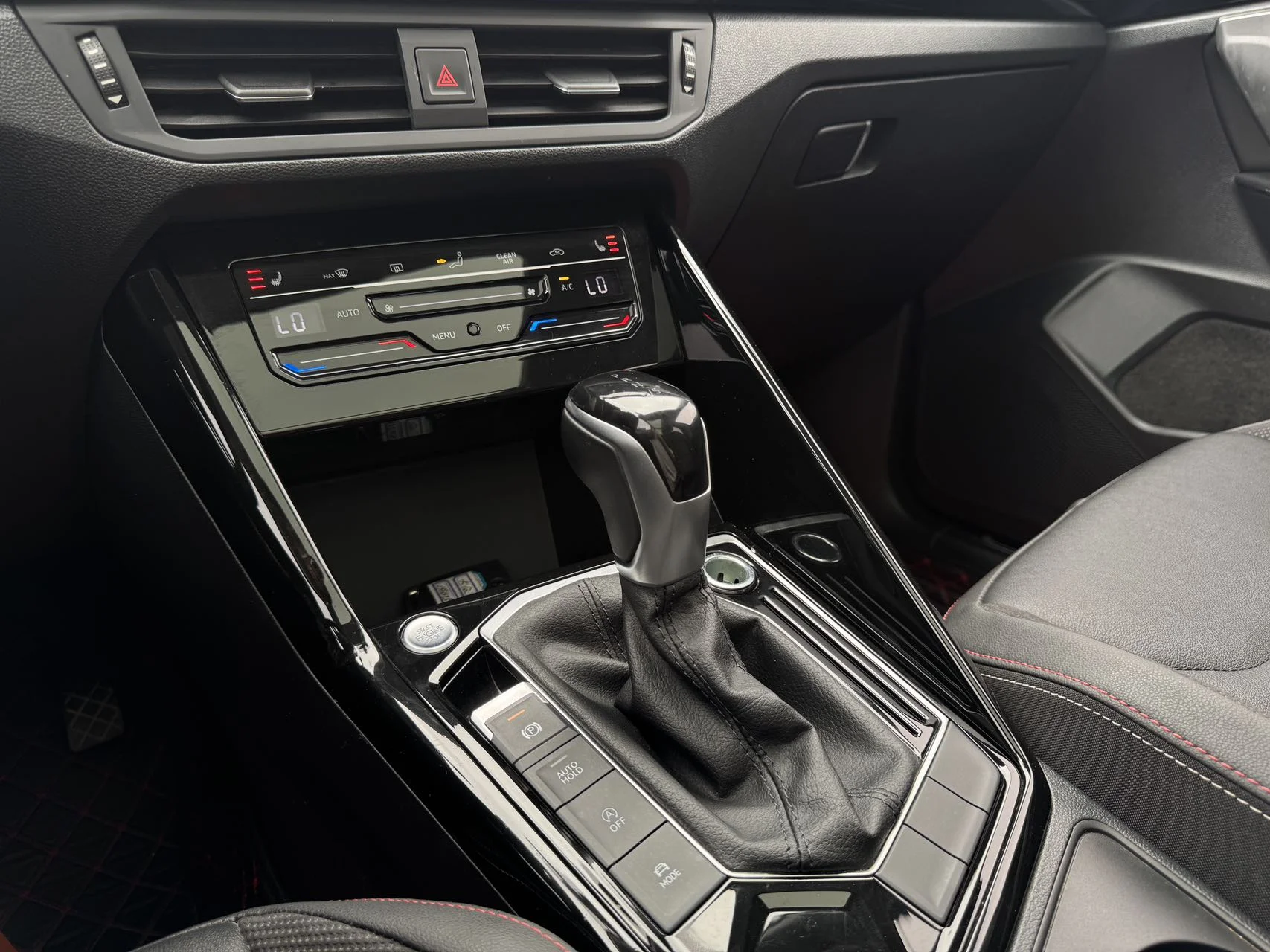 Volkswagen Tayron - миниатюра 14