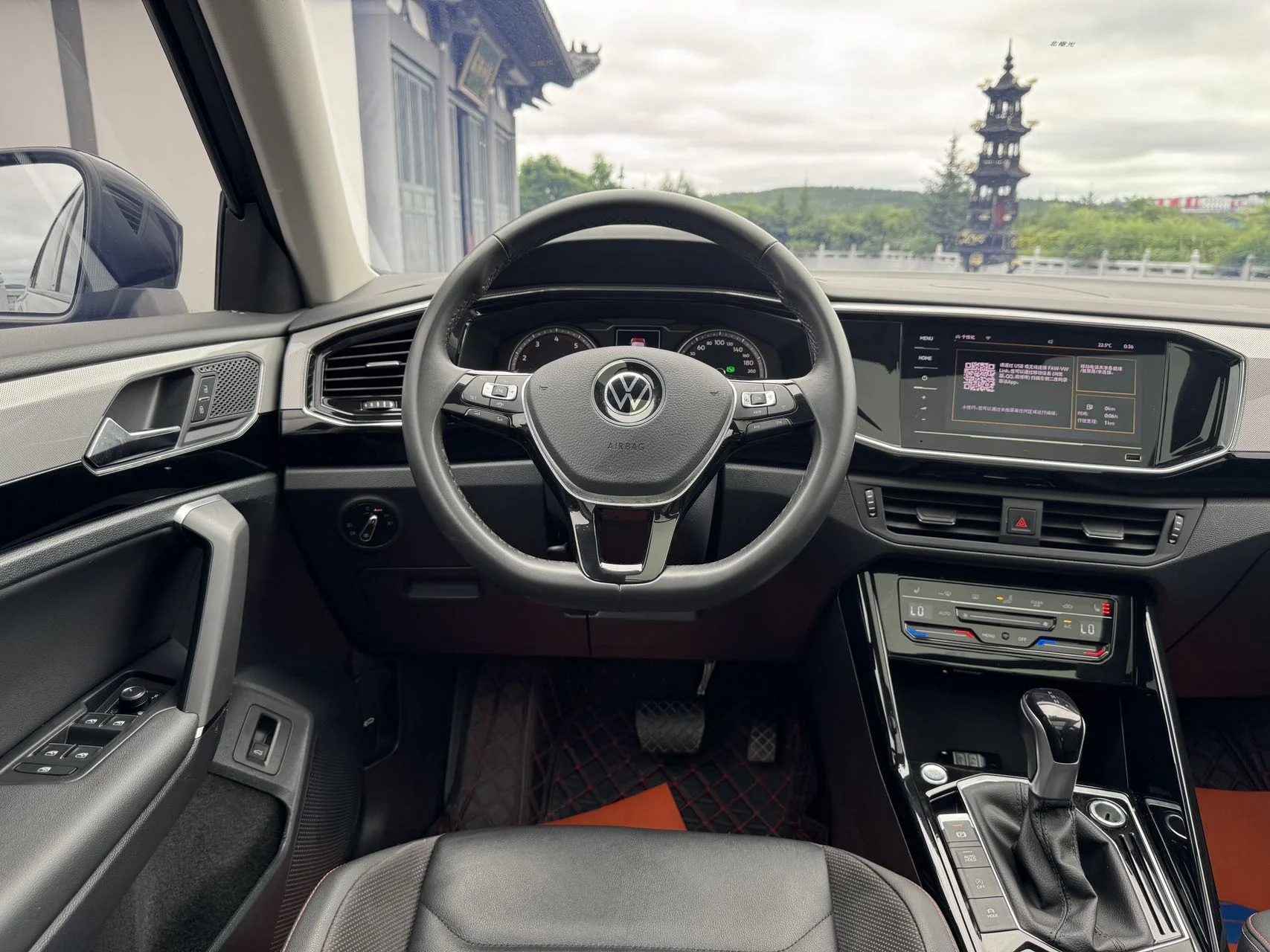 Volkswagen Tayron - миниатюра 17