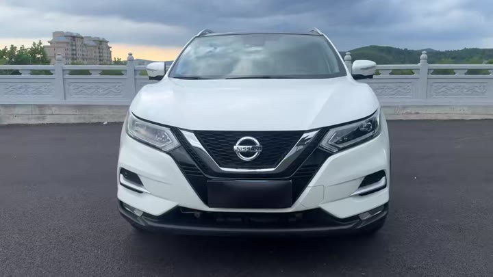 Nissan QASHQAI - видео 1