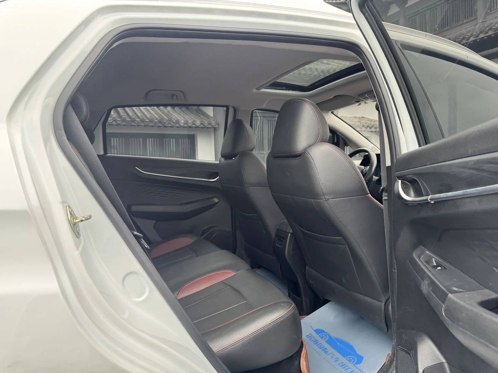 Geely Vision X3 PRO - миниатюра 10