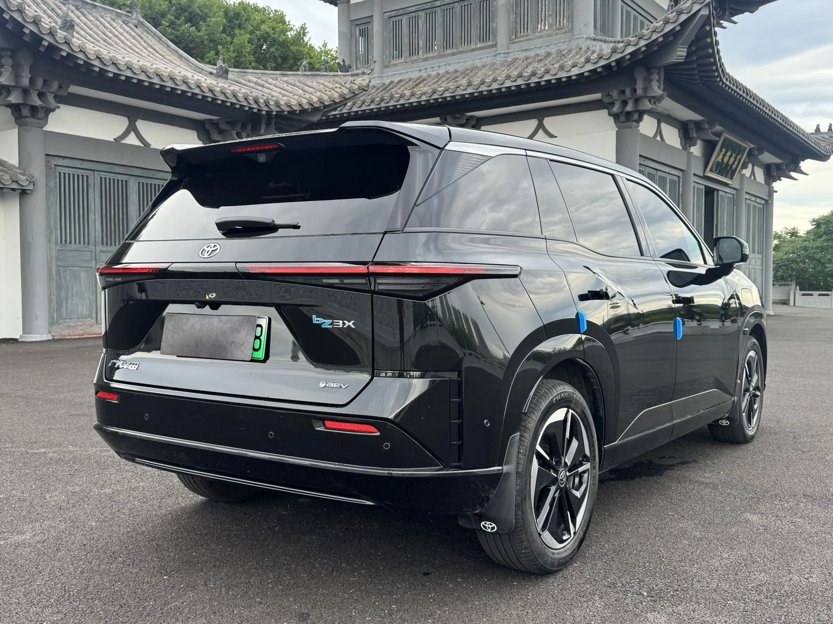 Toyota BZ3X - миниатюра 7