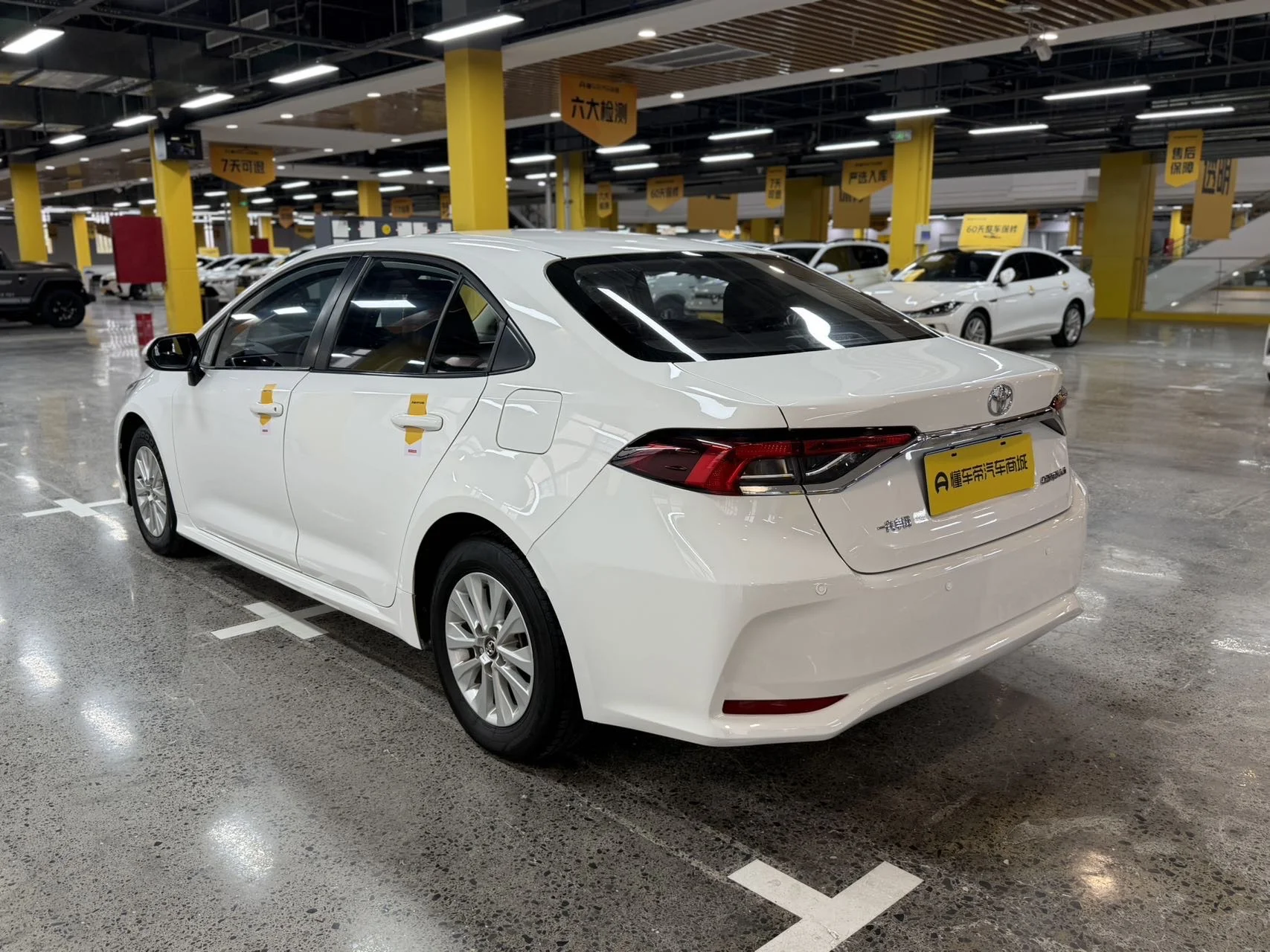 Toyota Corolla - миниатюра 4