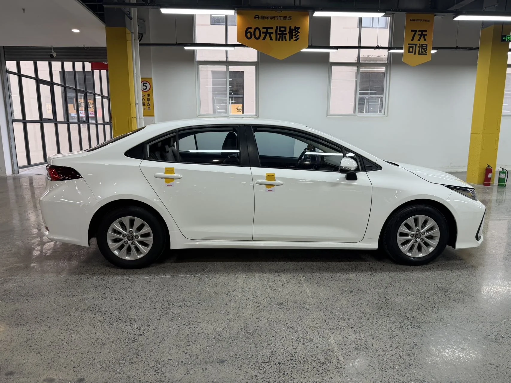 Toyota Corolla - миниатюра 7