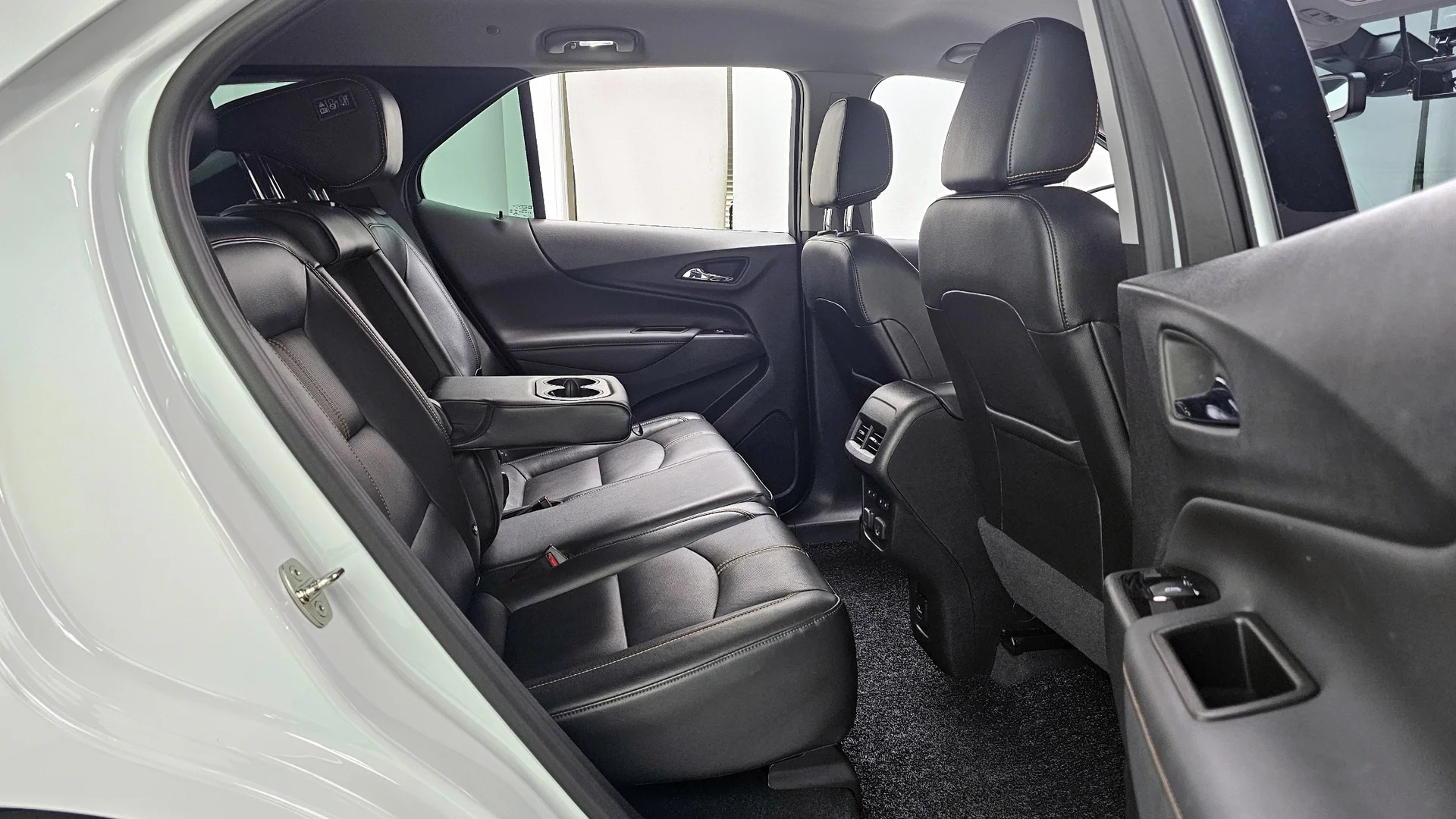Chevrolet Equinox - миниатюра 11