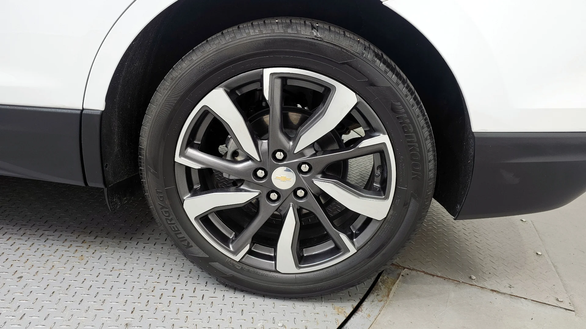 Chevrolet Equinox - миниатюра 21
