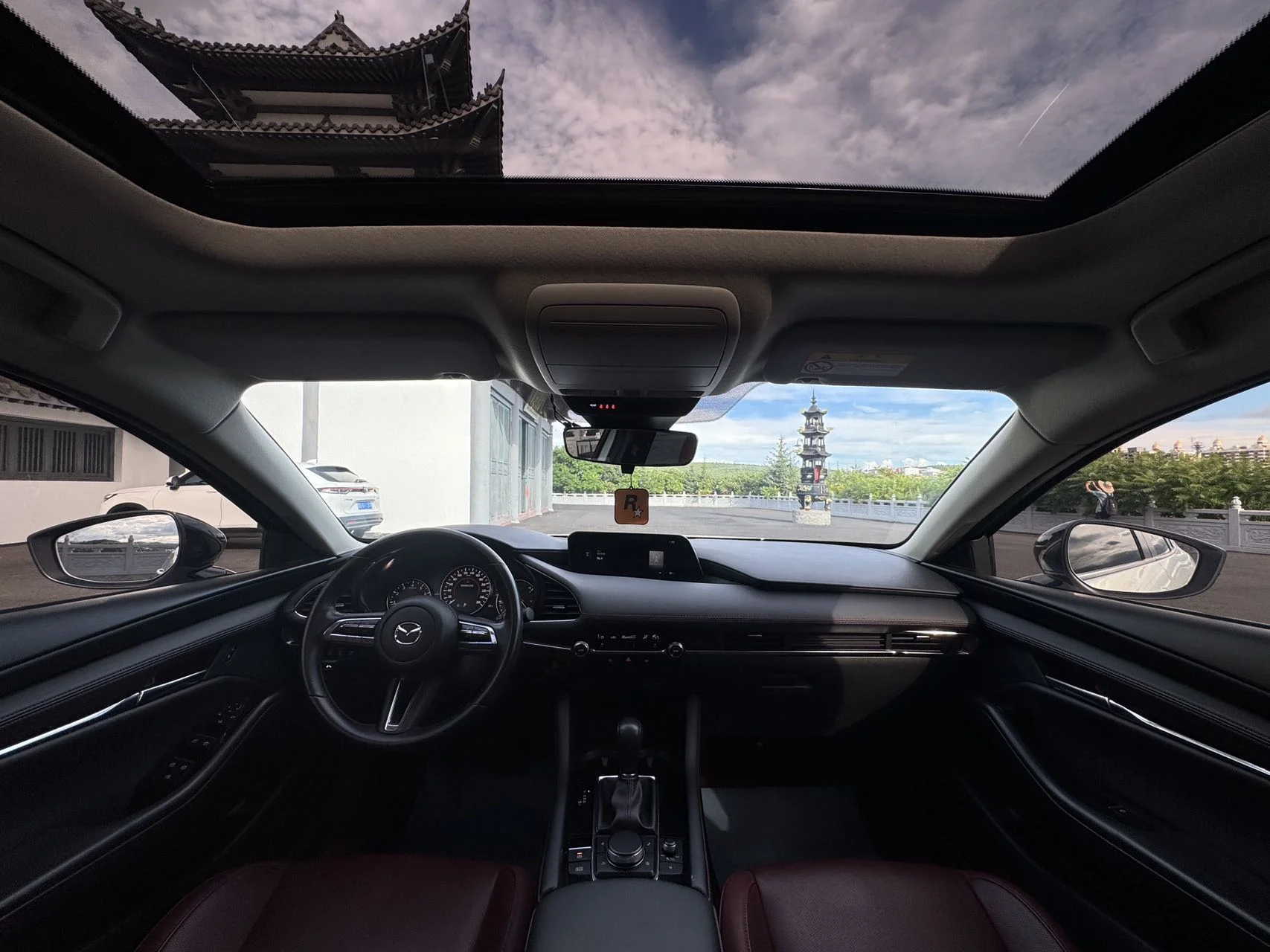 Mazda 3 Axela - миниатюра 18