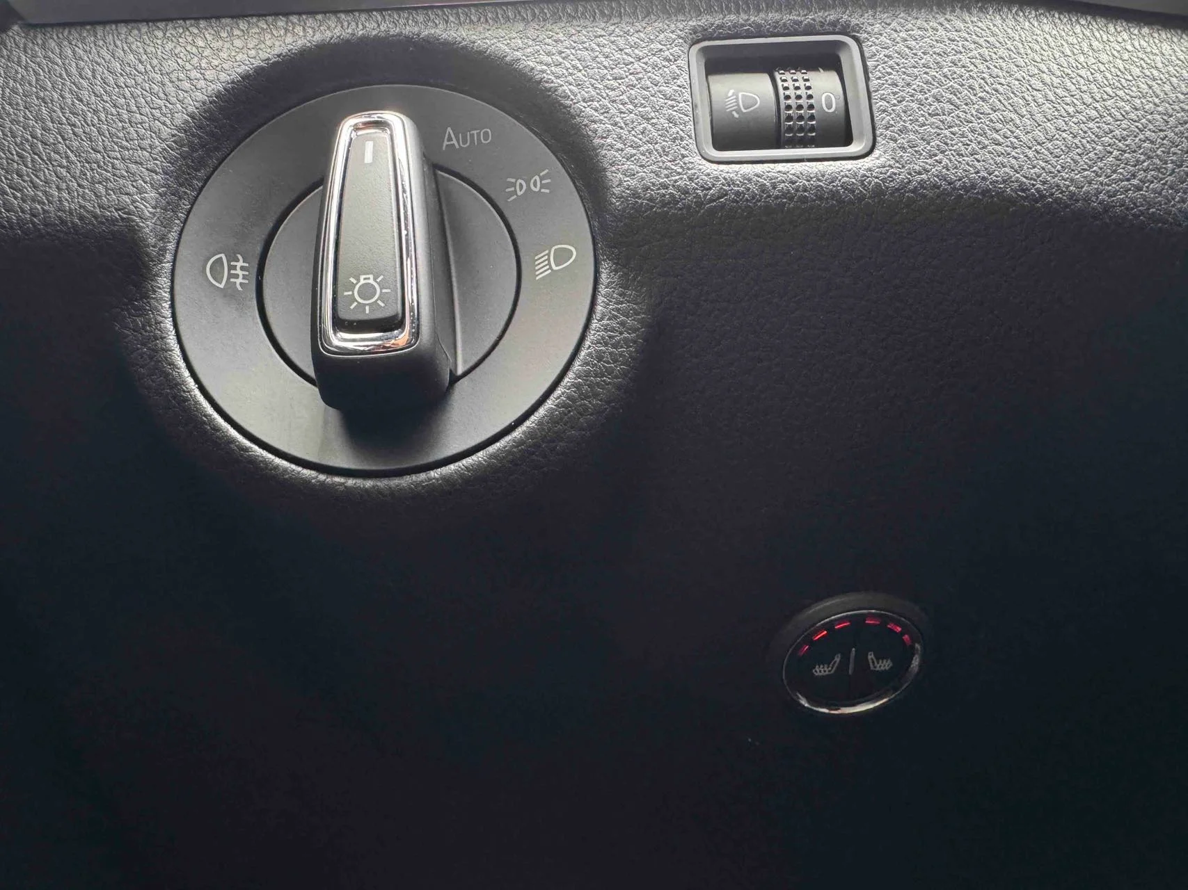 Skoda Kamiq - миниатюра 12