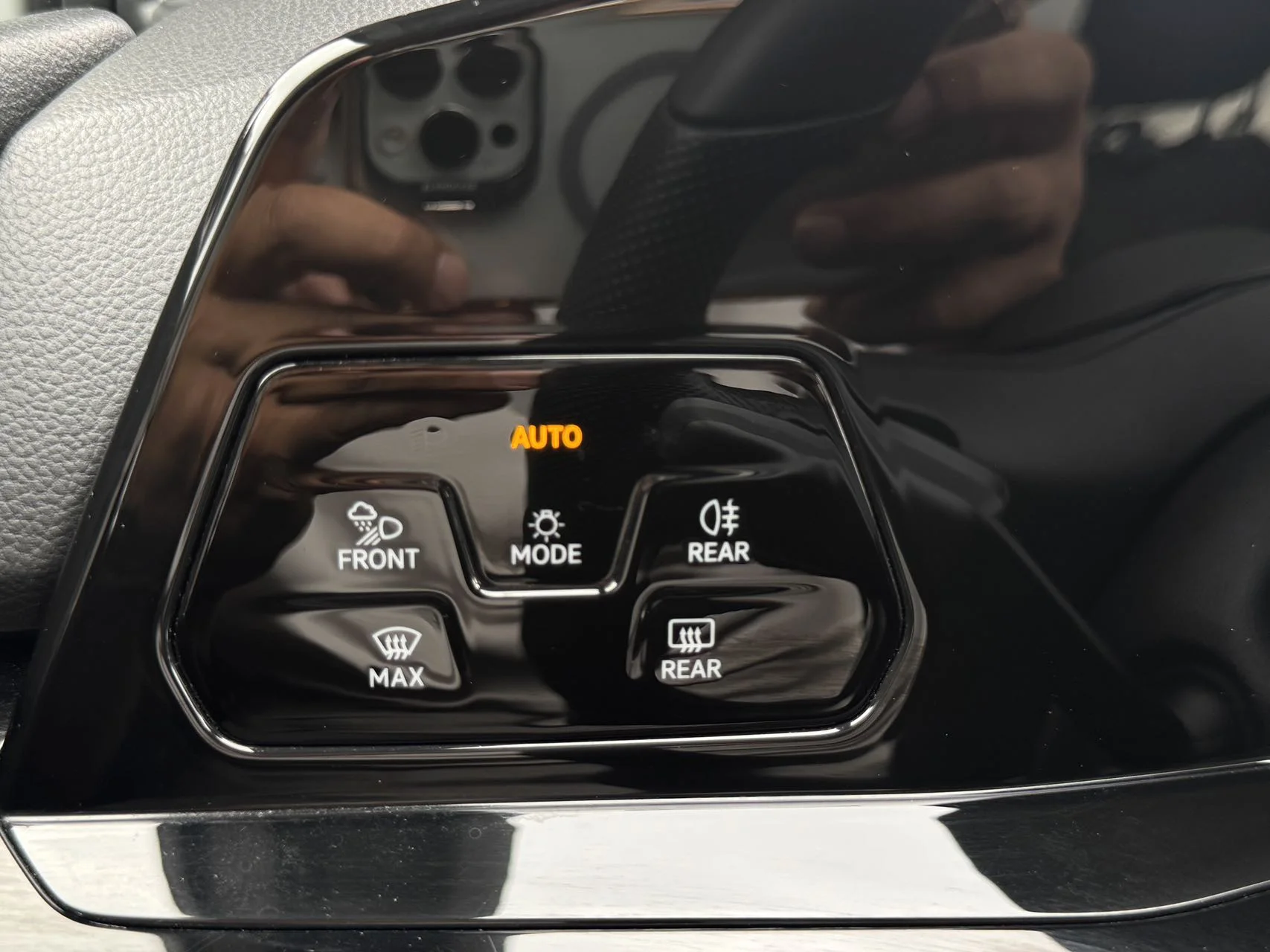 Volkswagen Golf - миниатюра 12