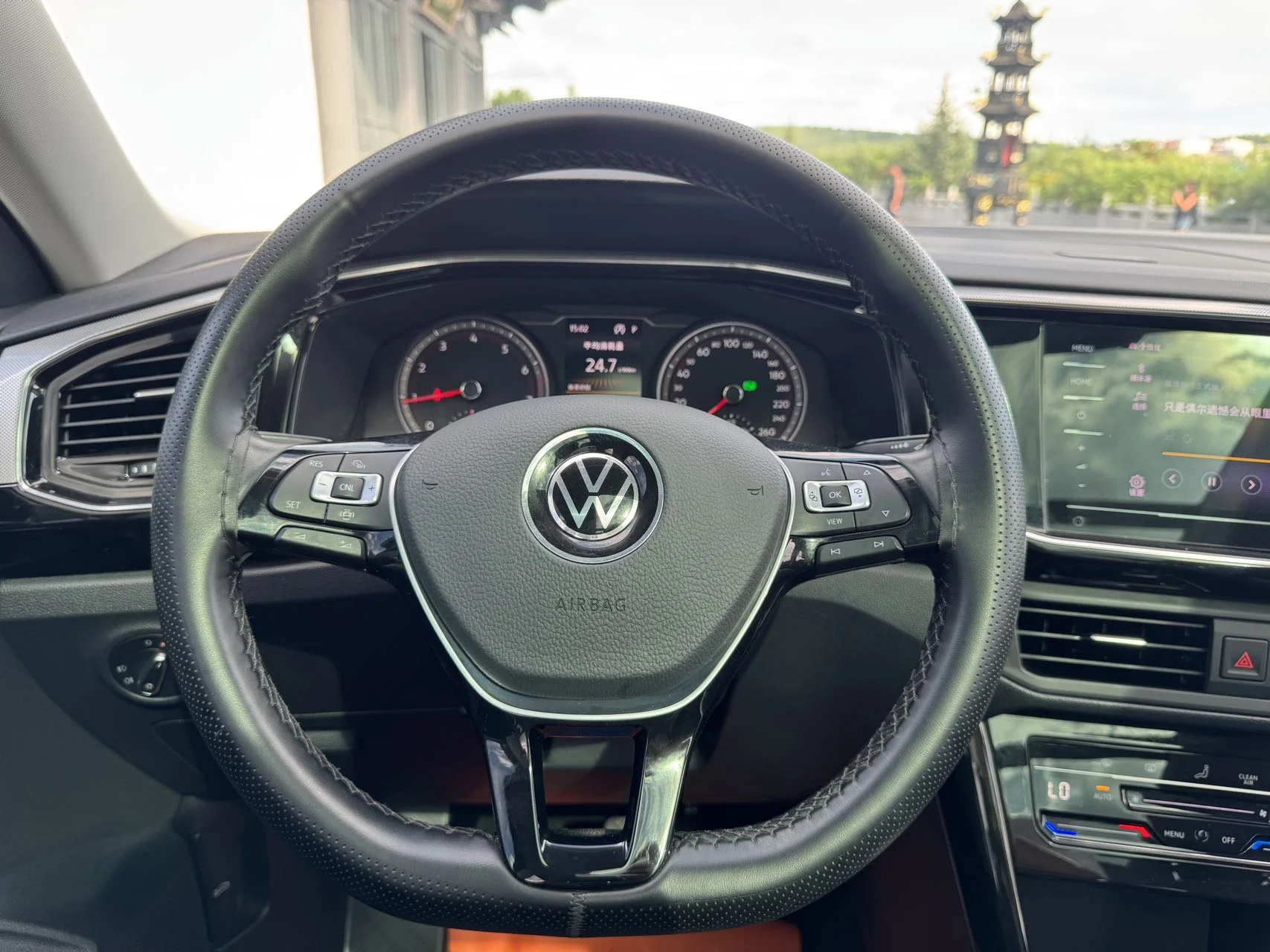 Volkswagen Tayron - миниатюра 16