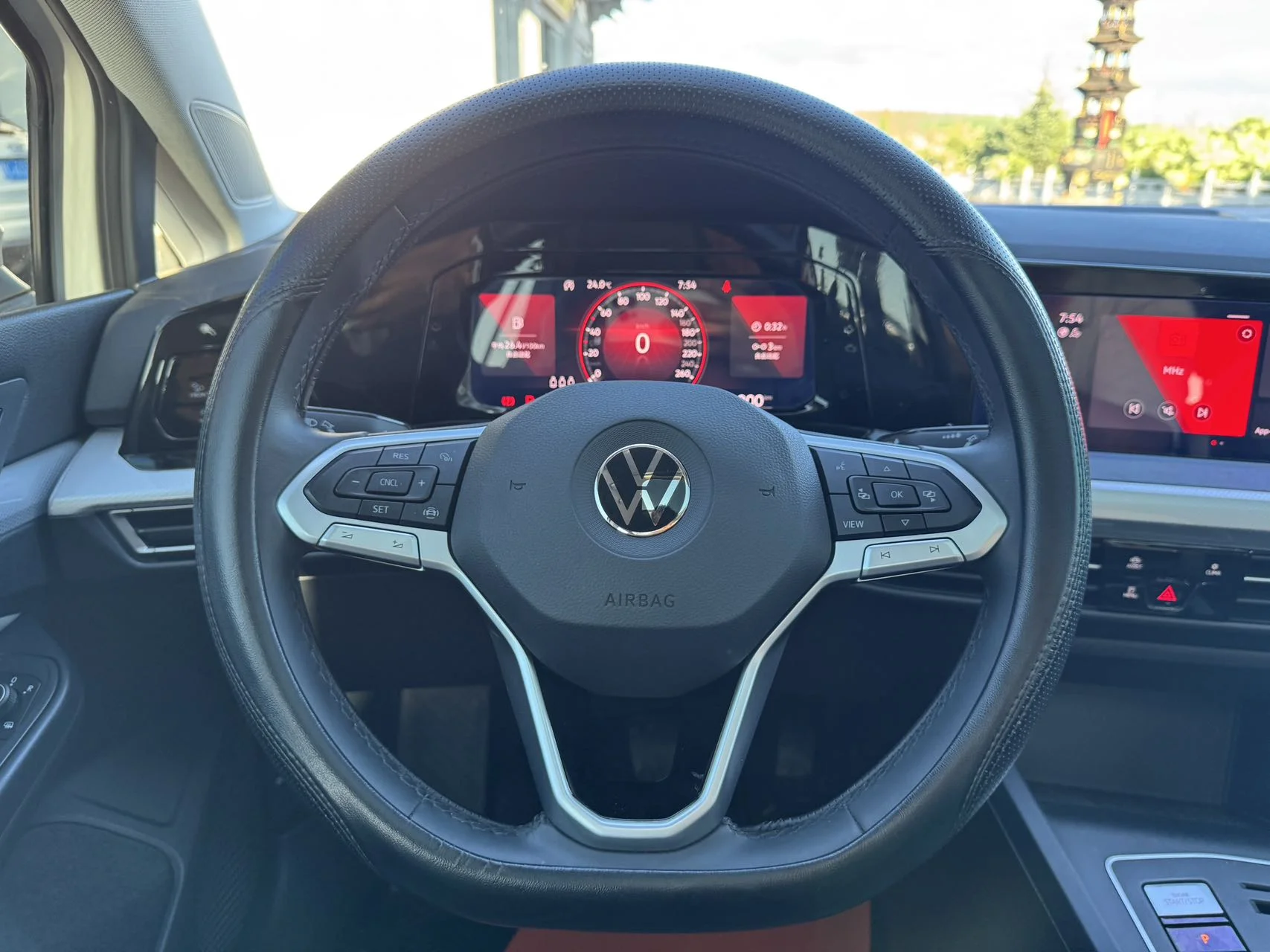 Volkswagen Golf - миниатюра 16