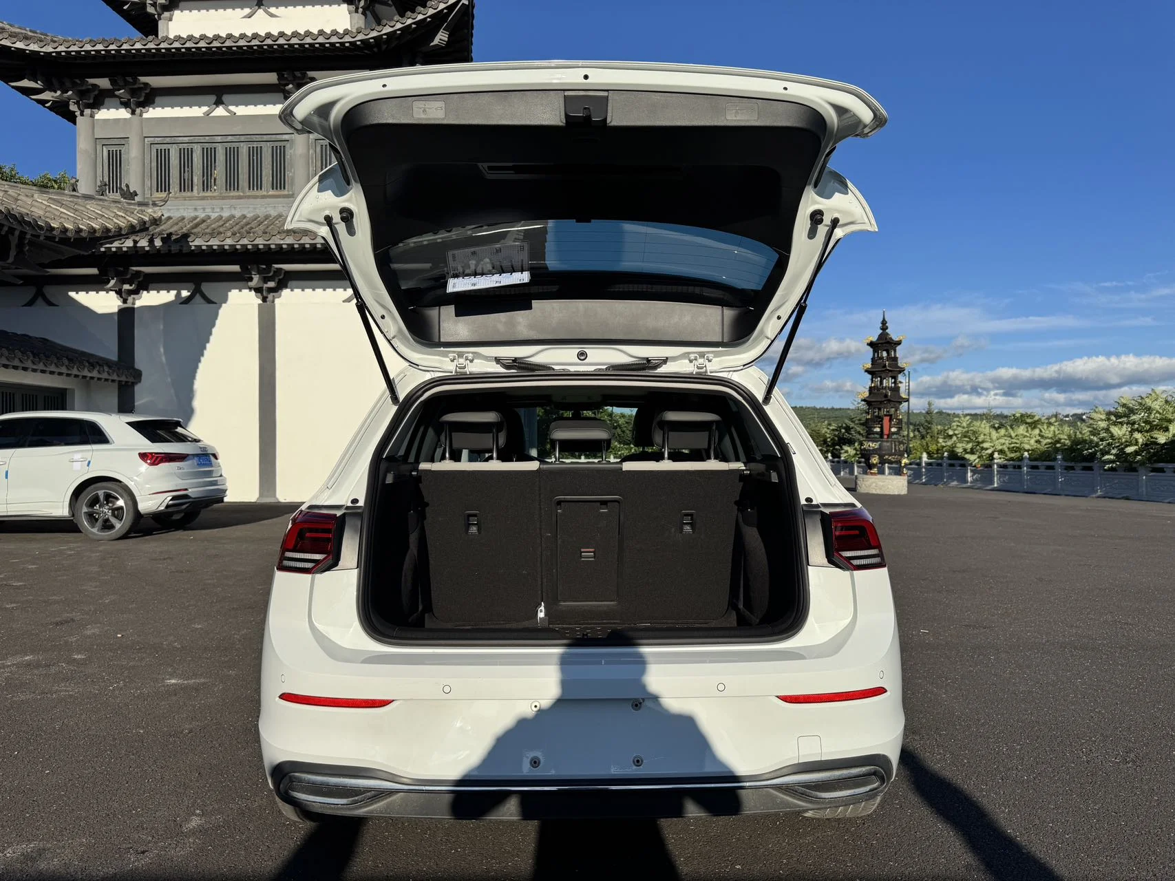 Volkswagen Golf - миниатюра 21
