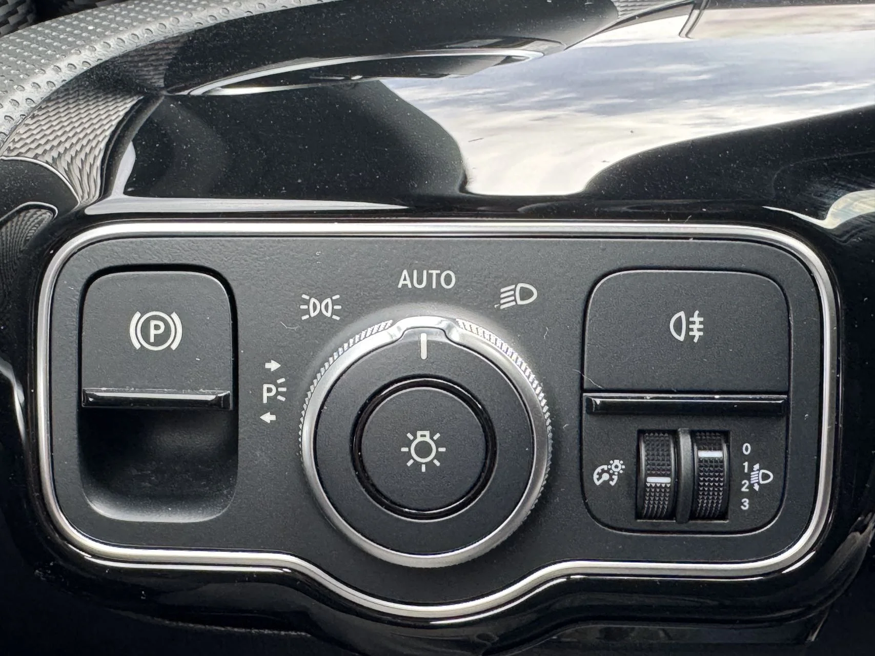 Mercedes-Benz A-Class - миниатюра 13