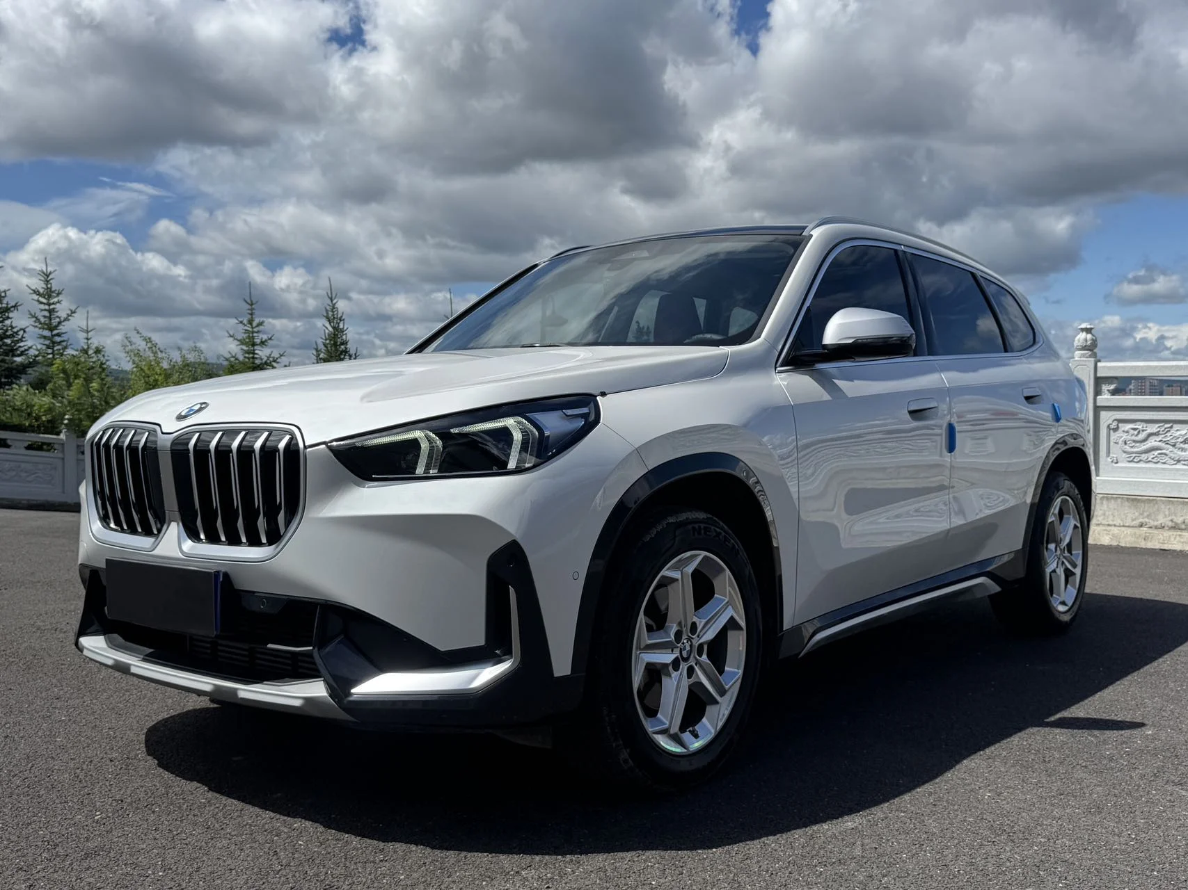 BMW X1 - миниатюра 2