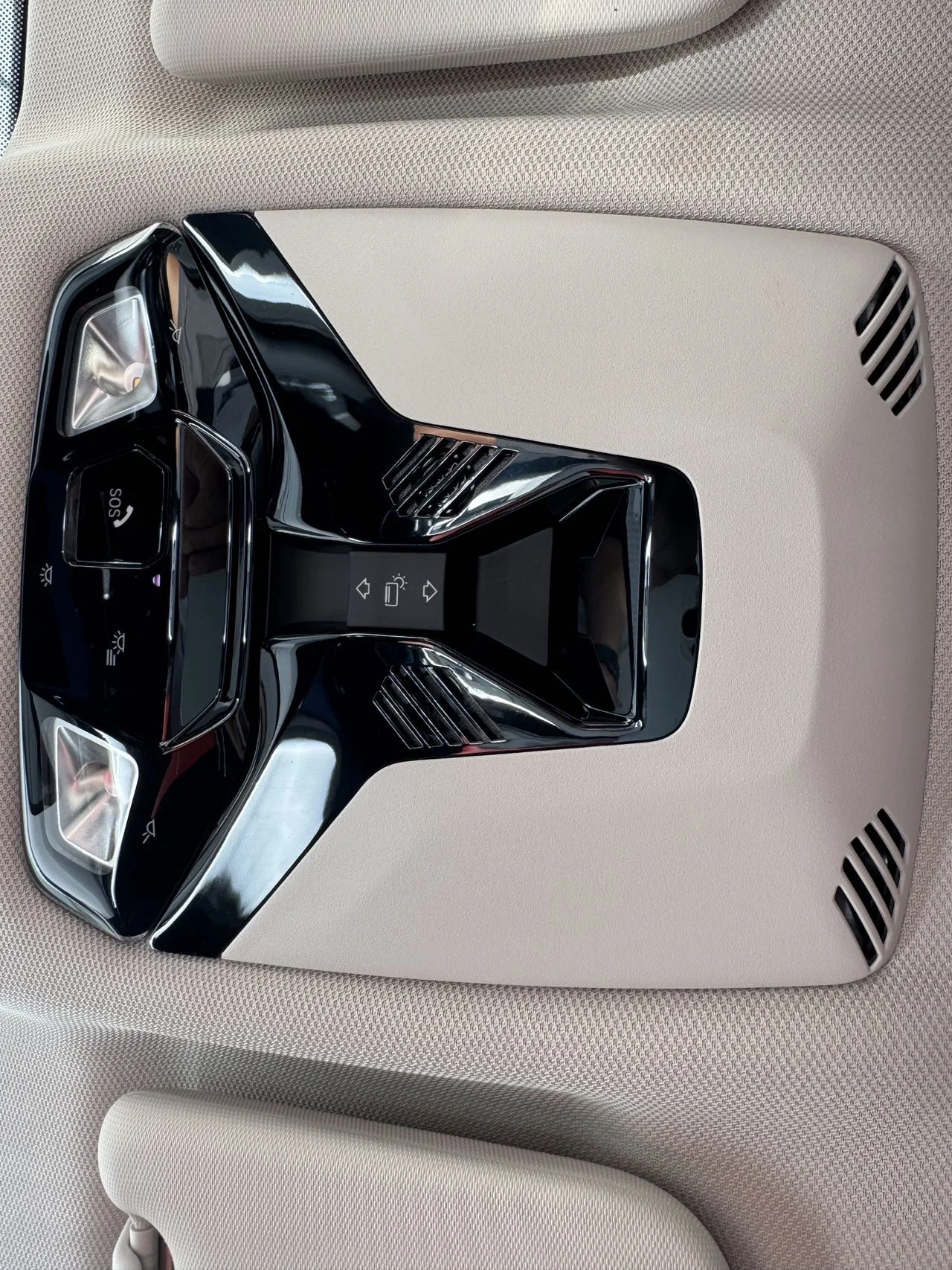 BMW X1 - миниатюра 16