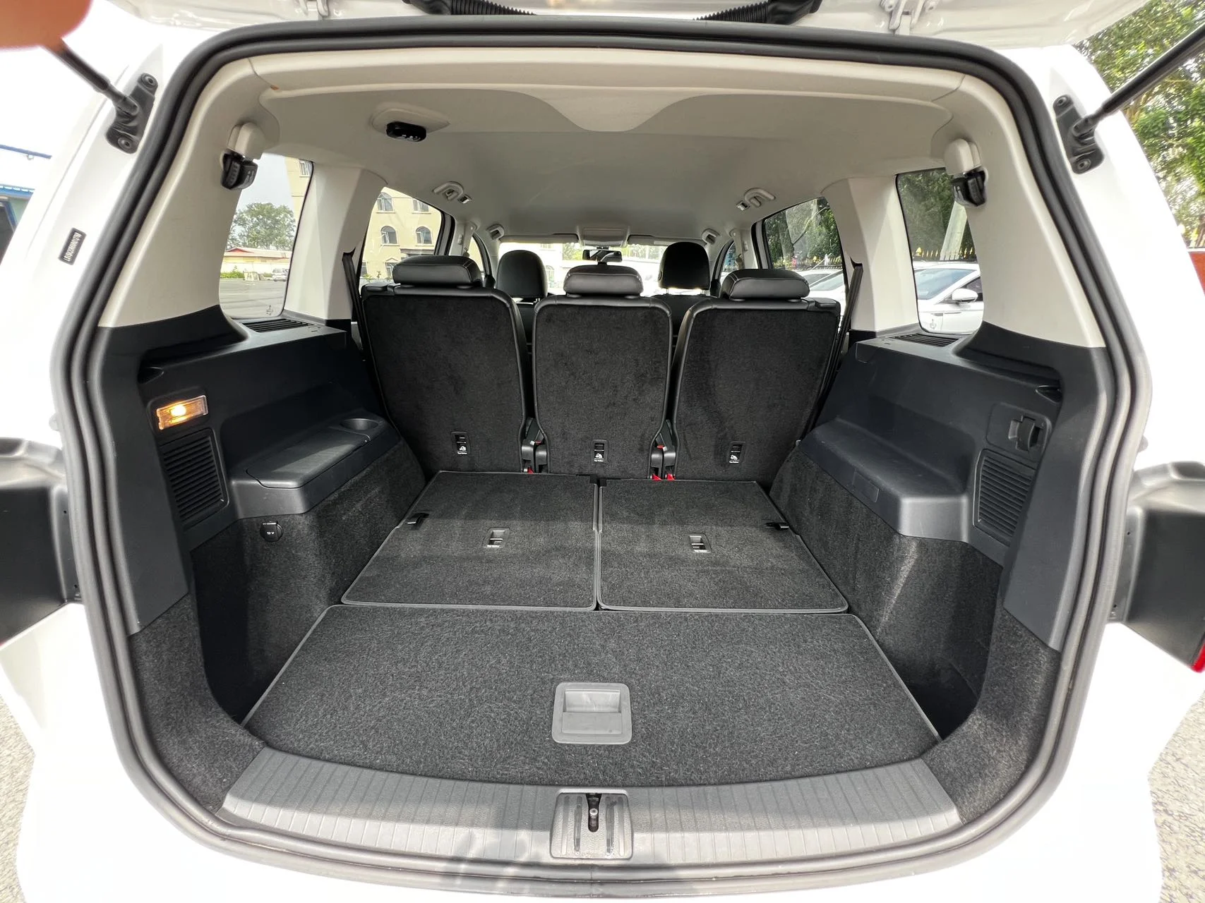 Volkswagen Touran - миниатюра 38