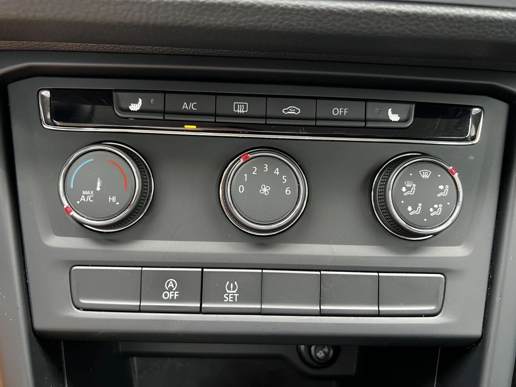 Volkswagen Touran - миниатюра 44
