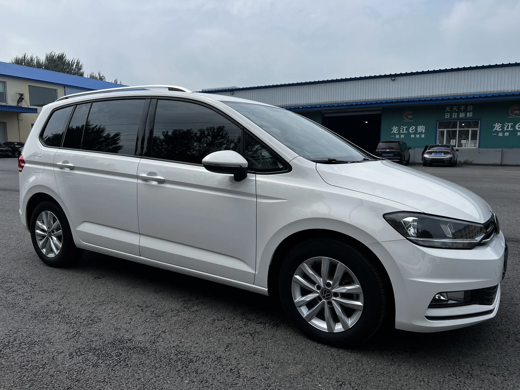 Volkswagen Touran - миниатюра 7