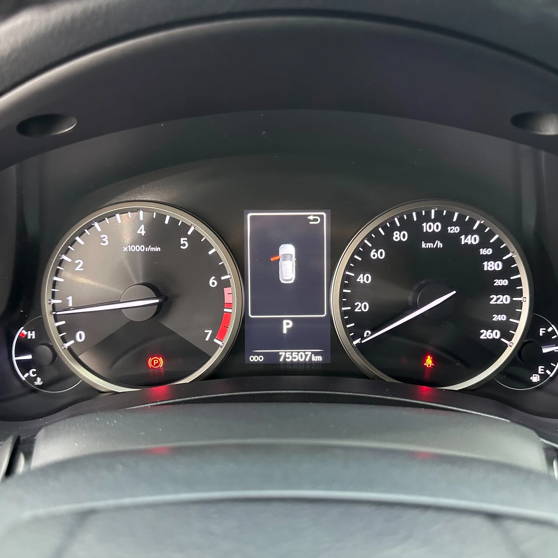 Lexus NX200 - миниатюра 12