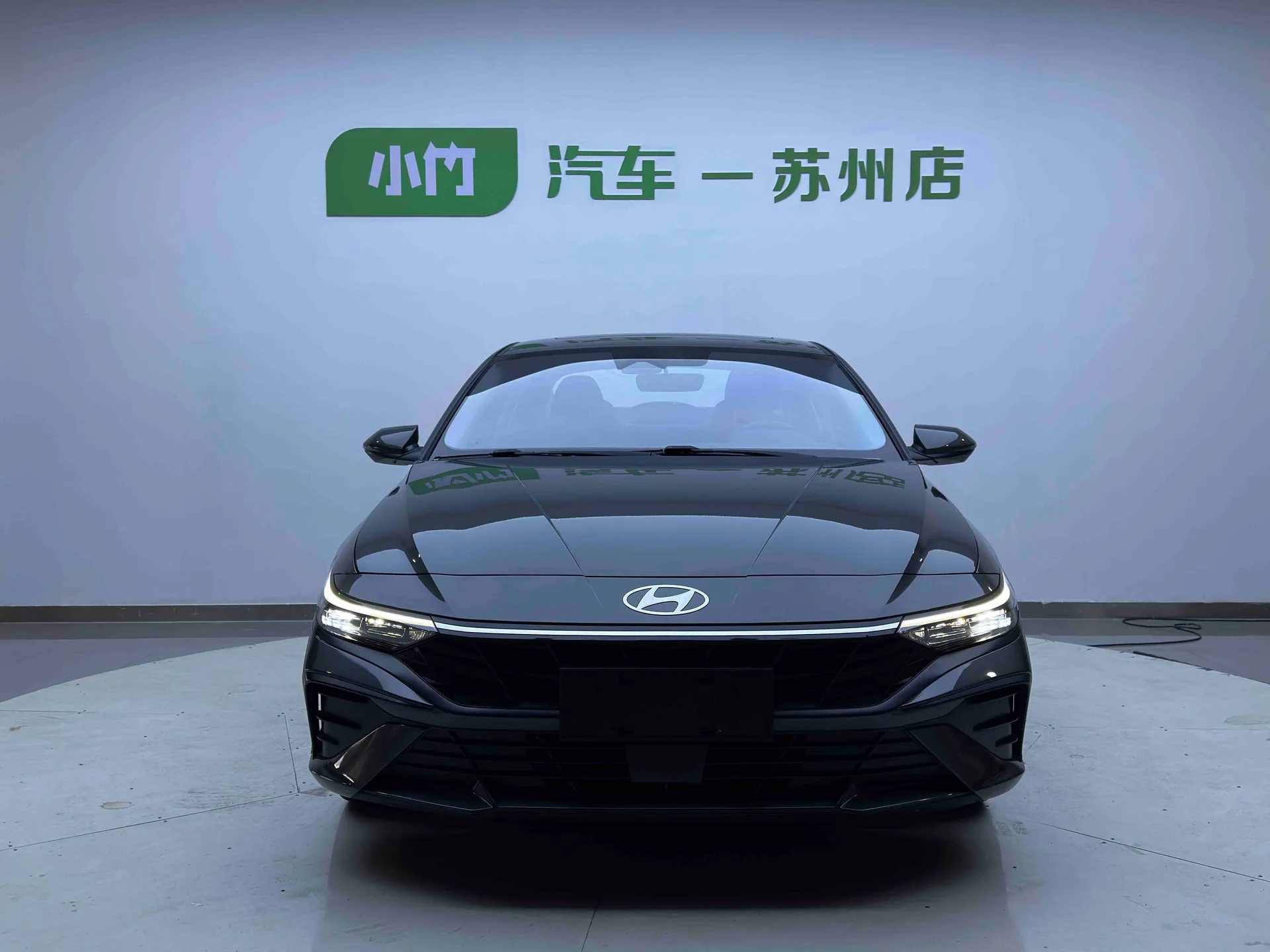 Hyundai Elantra - миниатюра 2