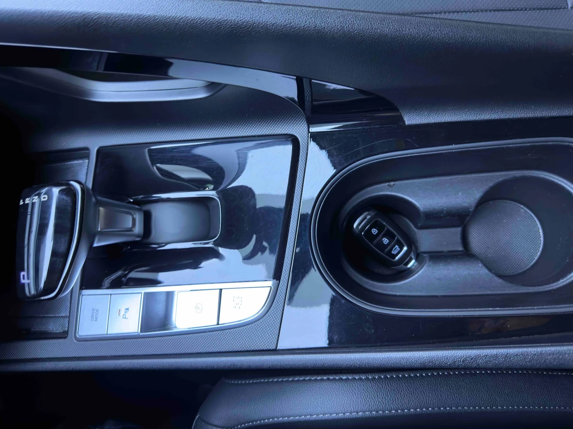 Hyundai Elantra - миниатюра 16