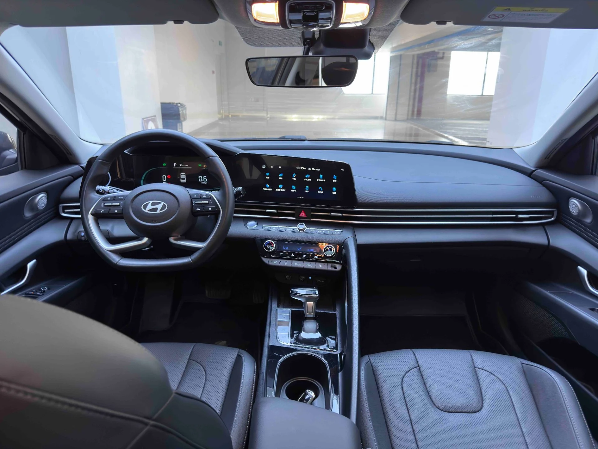 Hyundai Elantra - миниатюра 20