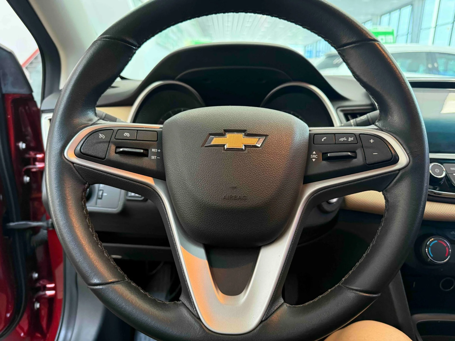 Chevrolet Cruze - миниатюра 13