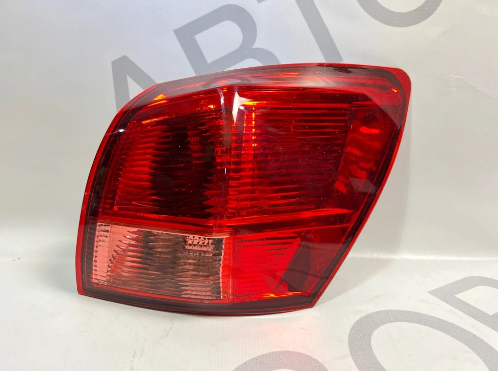 Фонарь задний правый наружный Nissan Qashqai 2006-2009 - миниатюра 4
