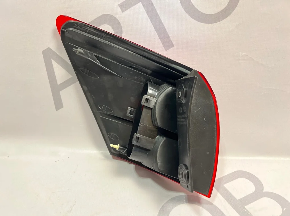 Фонарь задний правый наружный Nissan Qashqai 2006-2009 - миниатюра 7