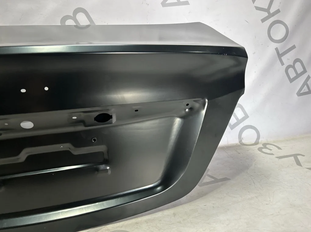 Крышка/дверь багажника Hyundai Solaris 2010-2017 - миниатюра 4