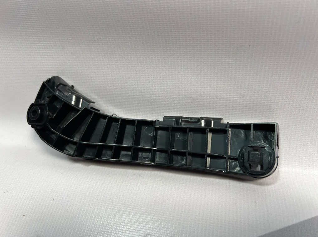 Кронштейн переднего бампера правый Toyota Camry 2006-2011 - миниатюра 7