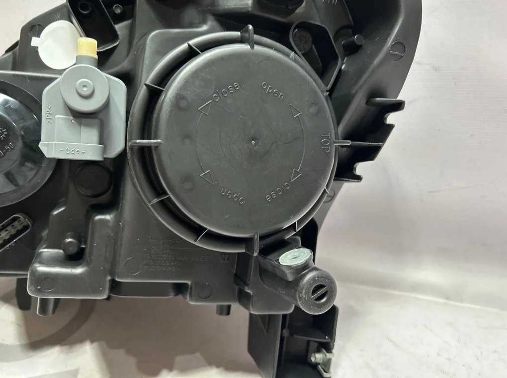 Фара правая Nissan Qashqai 2006-2009 - миниатюра 7