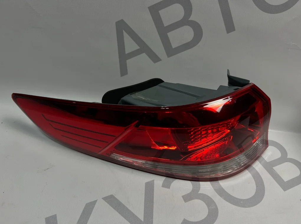 Фонарь задний левый Kia Rio 2015-2017 - миниатюра 3