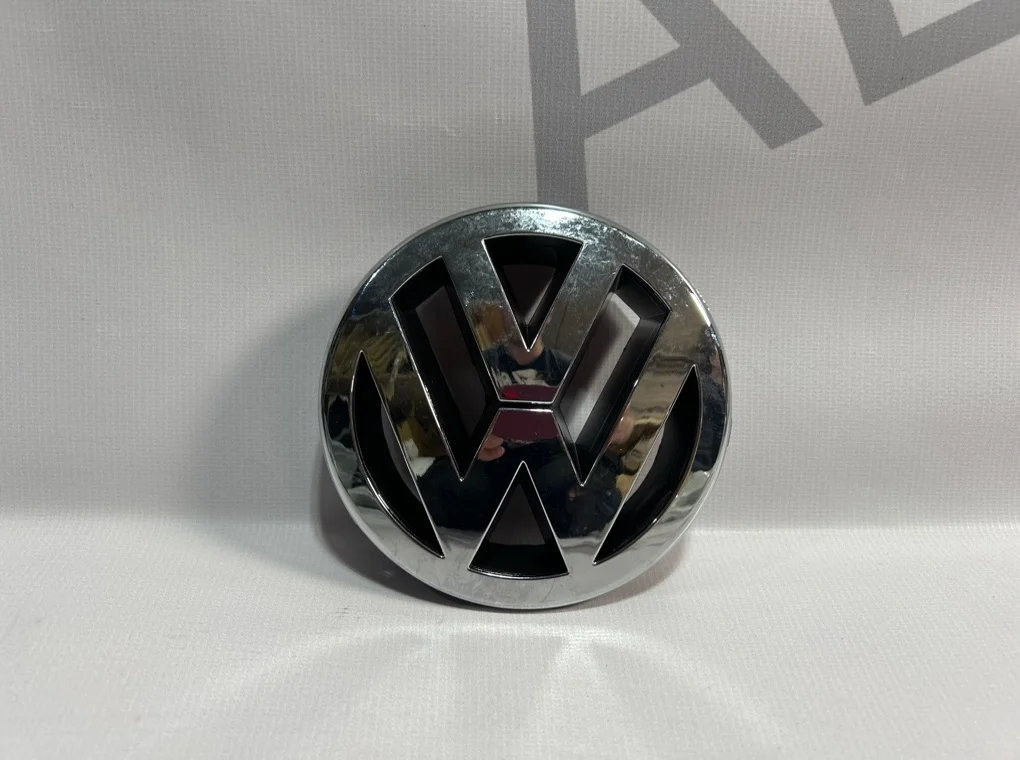 Эмблема Volkswagen Passat 2005-2010 - изображение 1
