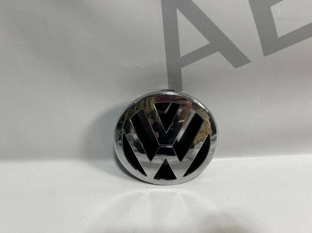 Эмблема Volkswagen Passat 2005-2010 - миниатюра 4