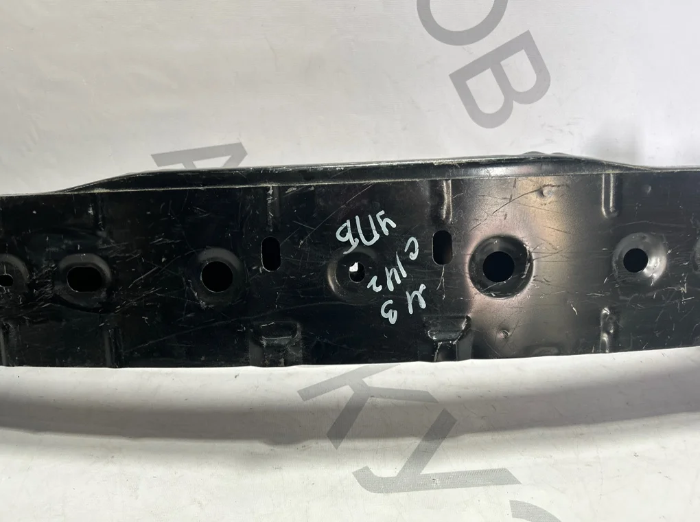 Усилитель переднего бампера Mazda 3 2013-2018 - миниатюра 4