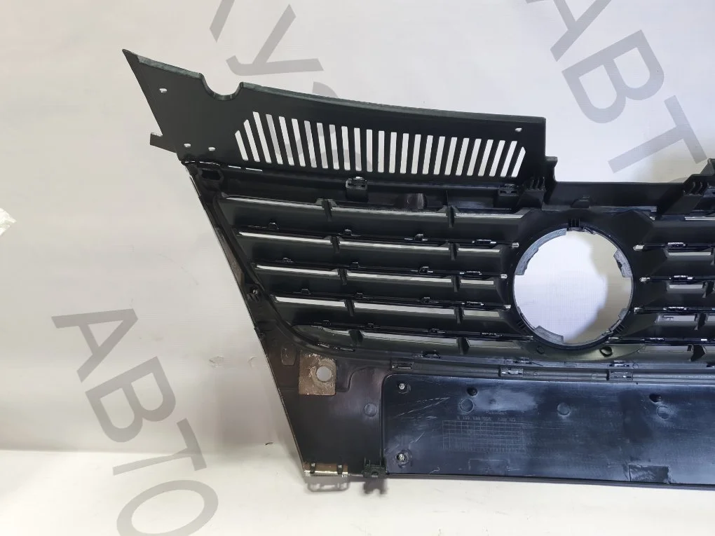 Решетка радиатора Volkswagen Passat 2005-2010 - миниатюра 7