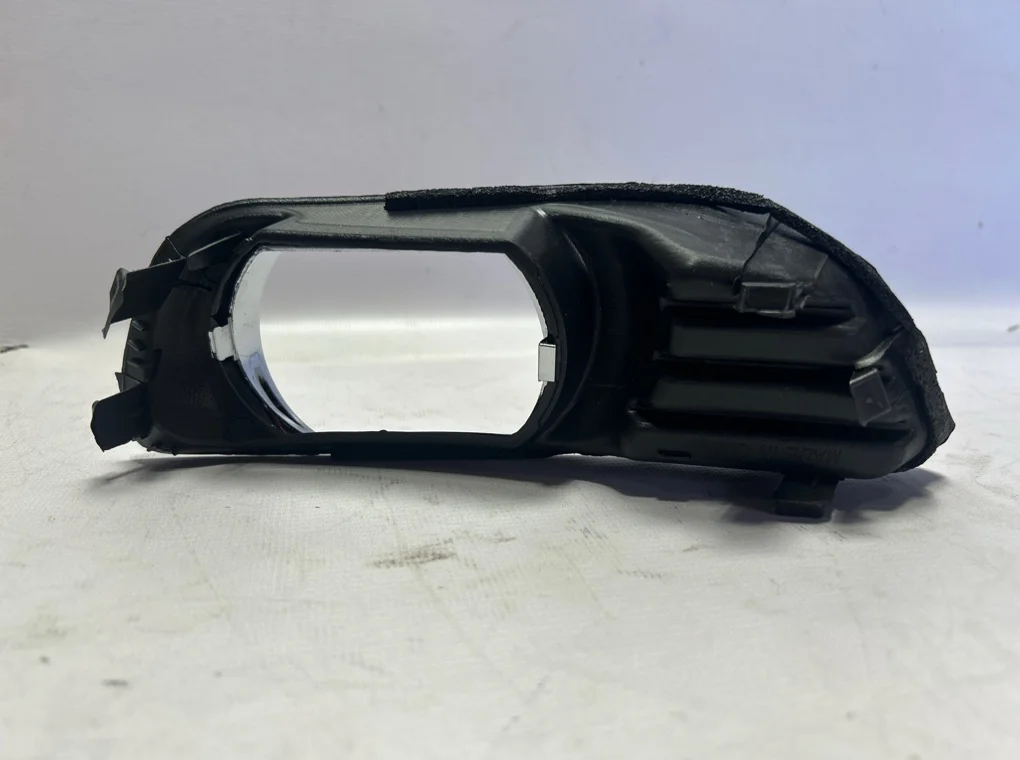 Рамка противотуманной фары левой Toyota Camry 2006-2009 - миниатюра 5