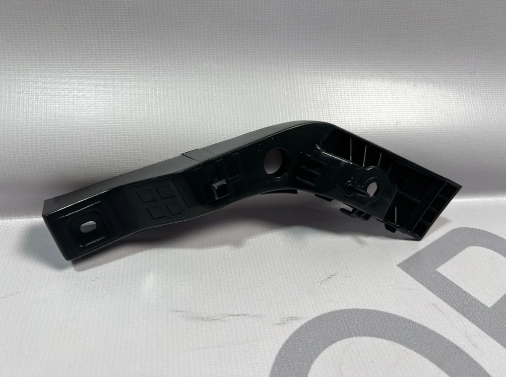Кронштейн переднего бампера правый Hyundai i30 2007-2012 - миниатюра 2